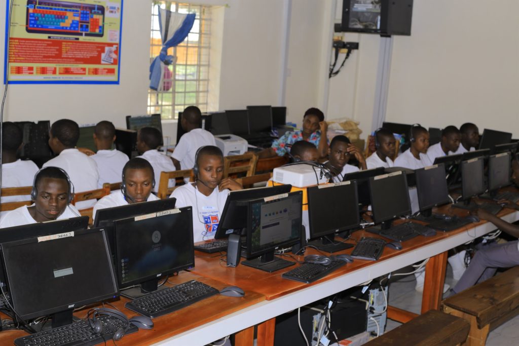 Computer Lab 1 1024x683